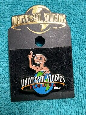 Universal Studios E.T. Pin Brooch